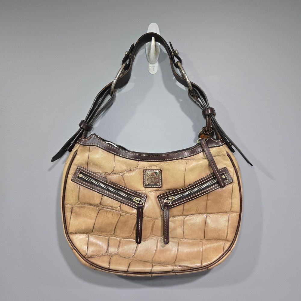 🐢 Dooney & Bourke Croc Embossed Leather Circle Bag.